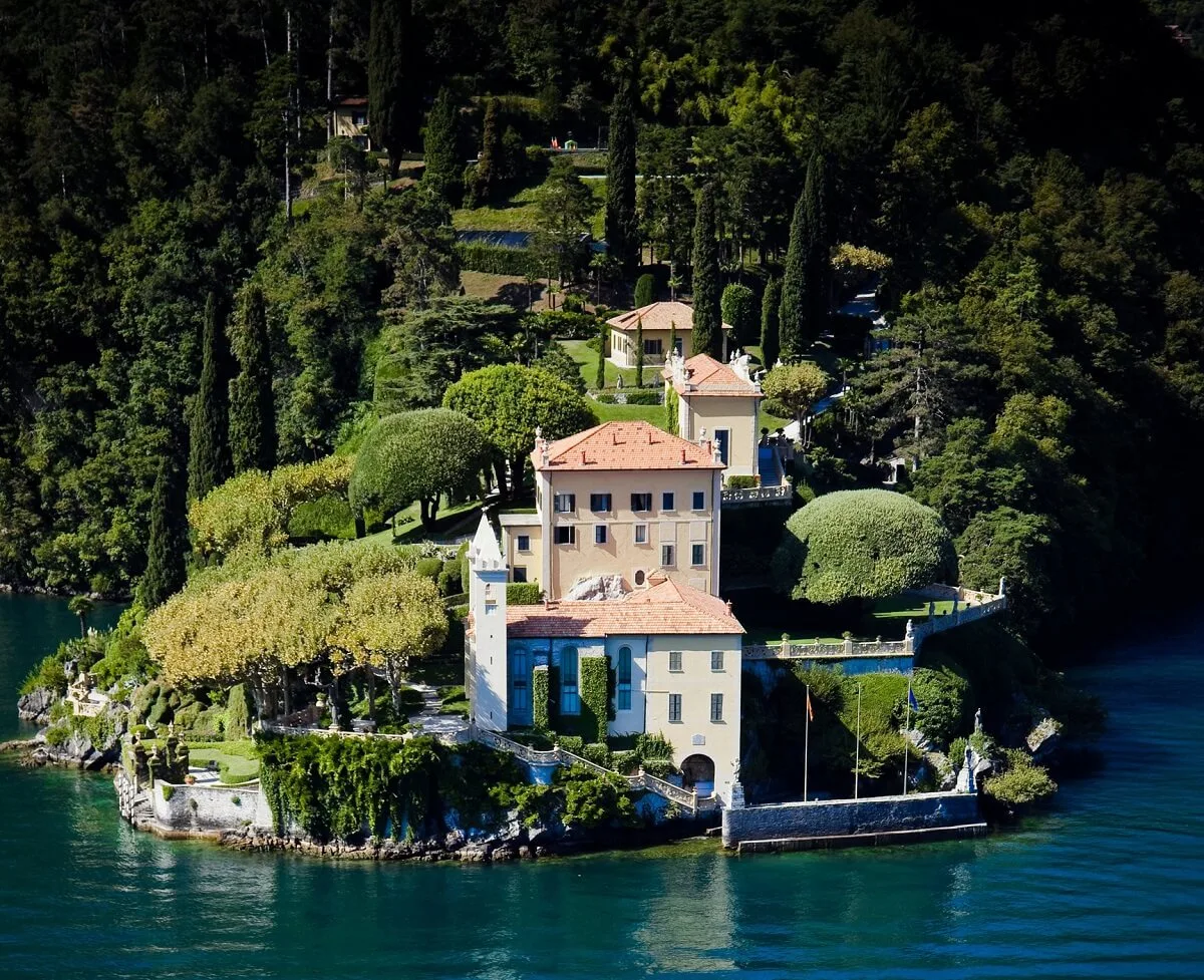 Un tour con il Fai per scoprire natura e arte lariane