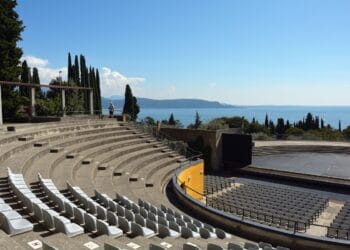 Il buen retiro di D’Annunzio: “giardino dolce e luce calda”