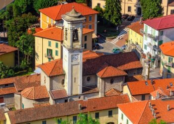Il fascino di Maccagno, mix di natura e cultura