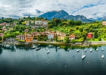 Pescallo, il borgo incantato sul Lago di Como