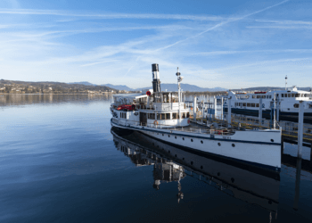 Piemonte: storia di una nave a vapore