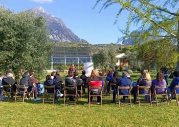 Una piccola oasi verde diventata il regno delle piante officinali
