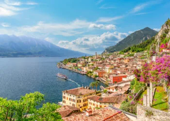 Più corse per l’Alto Garda: Navigazione Laghi rafforza i collegamenti estivi