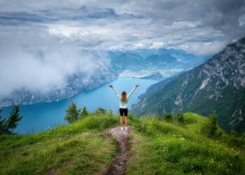Rigenera Fest: tra Lago, entroterra e montagna, un viaggio tra natura, mindfulness e rinascita fisica e mentale