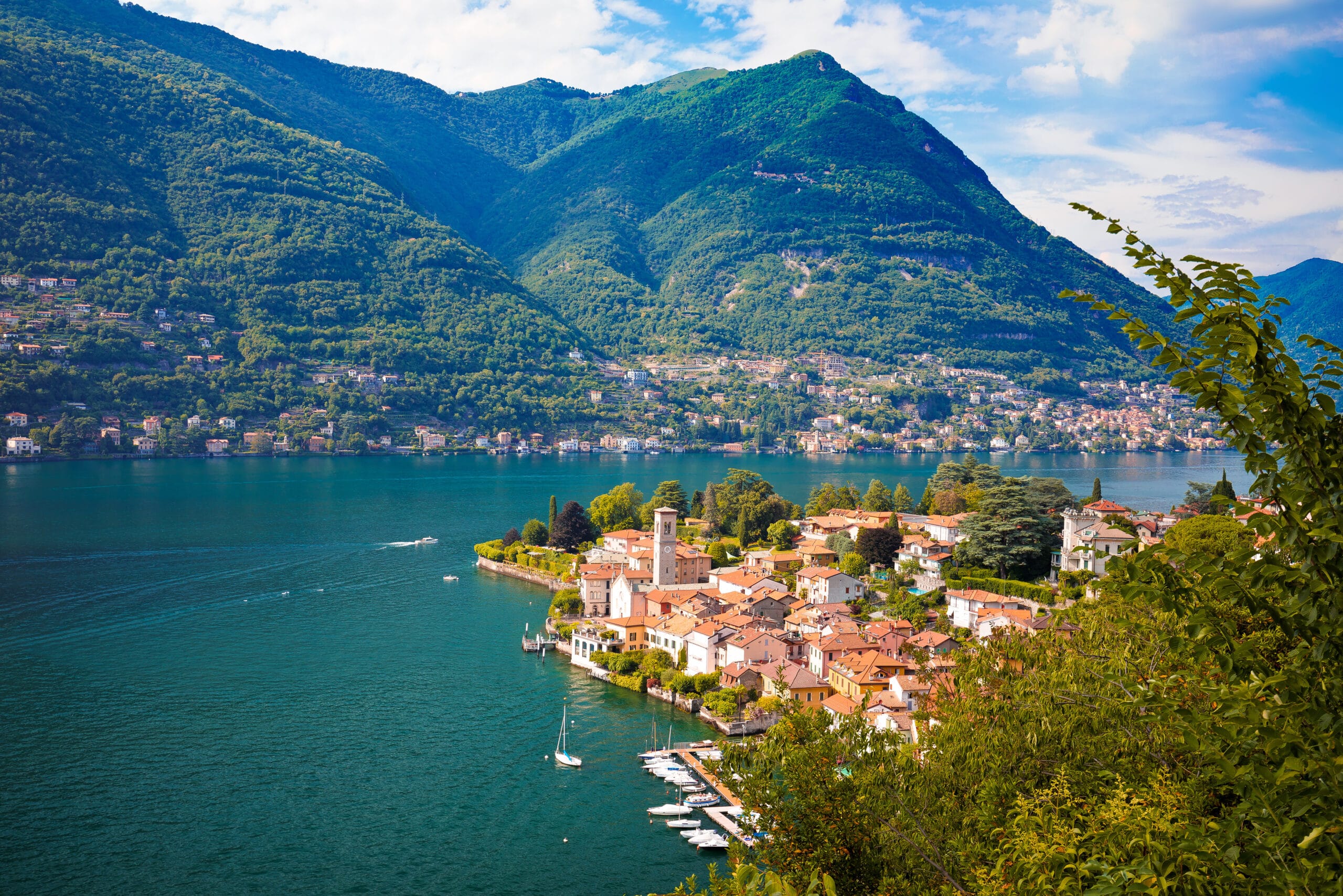 Intelligenza artificiale e dati per governare i flussi turistici del Lario